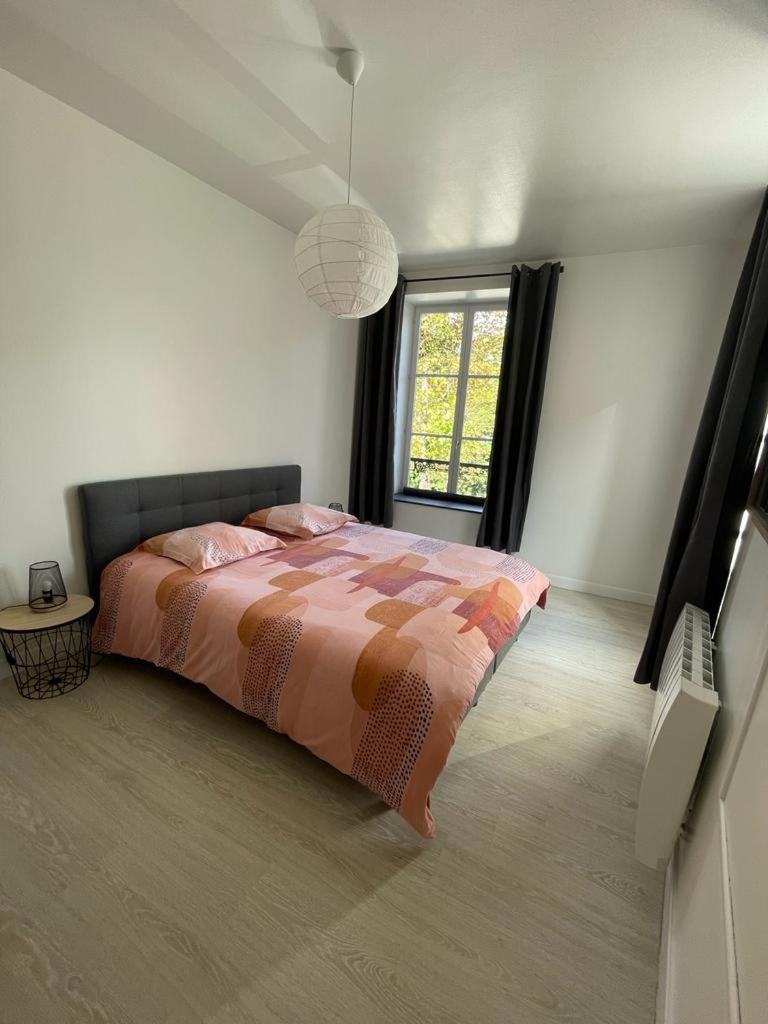 Appartement Le Petit Charcot Charleville-Mézières Eksteriør bilde
